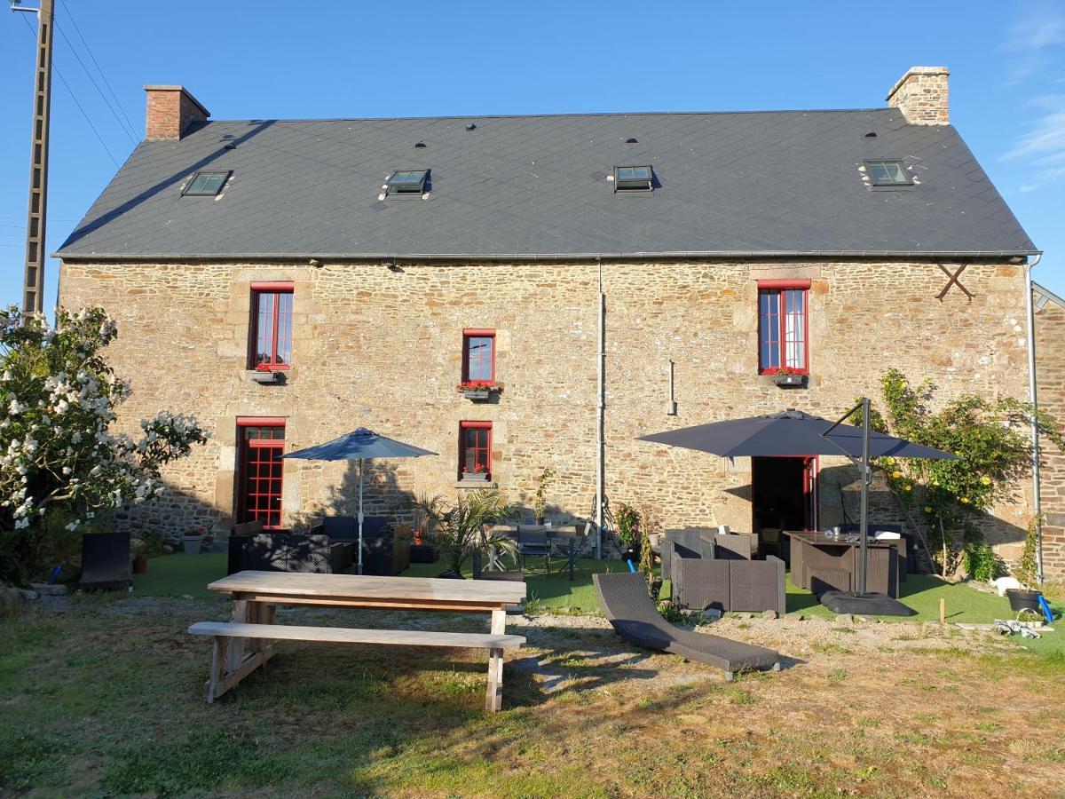 Chambres de Villée Saint-Georges-de-Gréhaigne Exterior foto